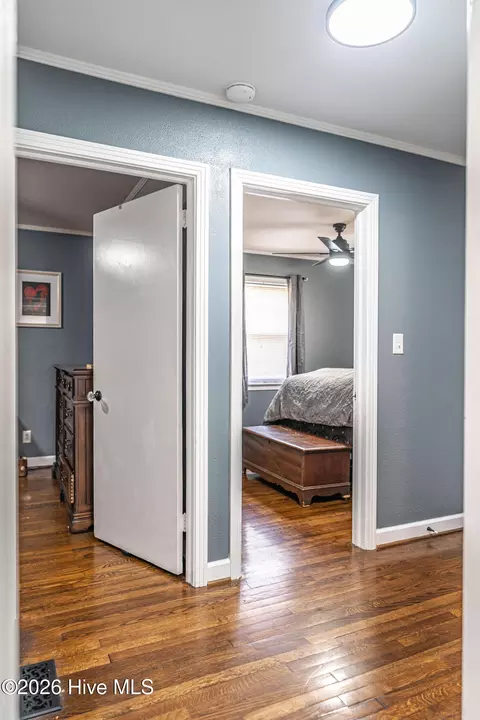 Entry Way - 307 5th St, Hamlet, NC 28345 photo 3 of 3