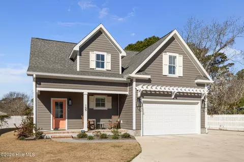 109 Live Oak Cmns, Beaufort, NC 28516