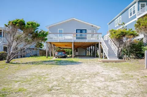 3016 W Beach Dr, Oak Island, NC 28465