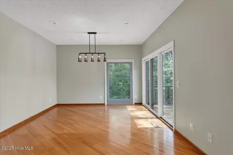 Dining - 38 Pinebrook Dr, Pinehurst, NC 28374 photo 4 of 4