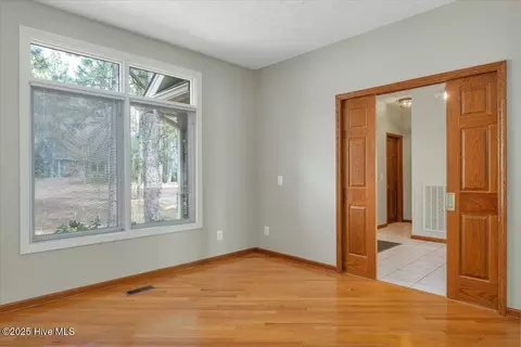 Living - 38 Pinebrook Dr, Pinehurst, NC 28374 photo 4 of 7