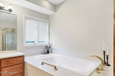 Bath - 38 Pinebrook Dr, Pinehurst, NC 28374 photo 6 of 11