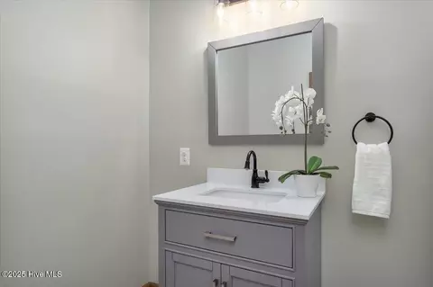 Bath - 38 Pinebrook Dr, Pinehurst, NC 28374 photo 1 of 11
