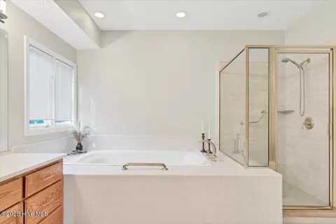 Bath - 38 Pinebrook Dr, Pinehurst, NC 28374 photo 5 of 11