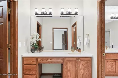 Bath - 38 Pinebrook Dr, Pinehurst, NC 28374 photo 2 of 11