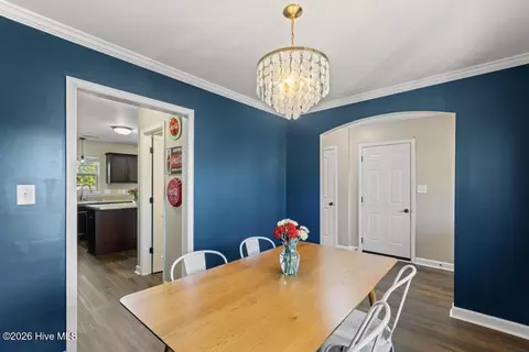 Dining - 120 Sonia Dr, Hubert, NC 28539 photo 3 of 3