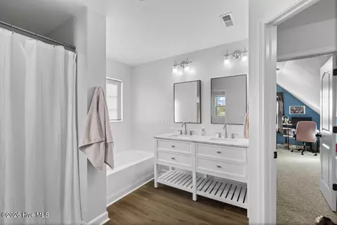 Bath - 120 Sonia Dr, Hubert, NC 28539 photo 2 of 4