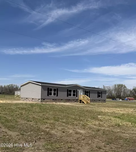 763 Opal Rd, Red Springs, NC 28377