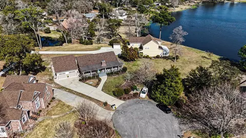 210 Twin Lakes Ct, Sunset Beach, NC 28468