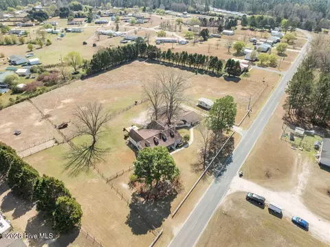 View/Area - 227 Wright Rd, Vass, NC 28394 photo 5 of 12