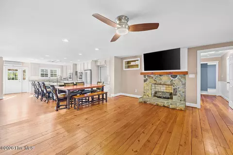 Dining - 227 Wright Rd, Vass, NC 28394 photo 1 of 1