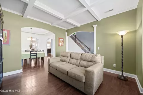Entry Way - 317 Bear Run, Maple Hill, NC 28454 photo 3 of 11