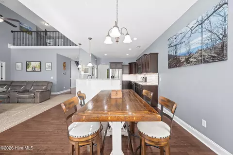 Dining - 317 Bear Run, Maple Hill, NC 28454 photo 3 of 4