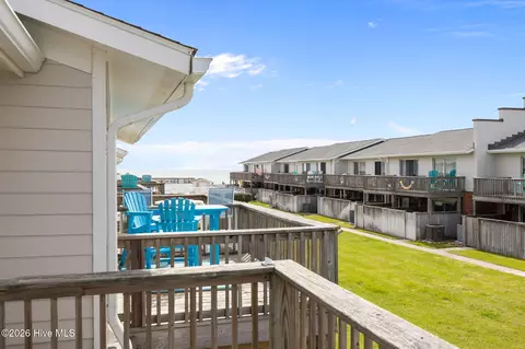 277 Salter Path Rd #63, Pine Knoll Shores, NC 28512