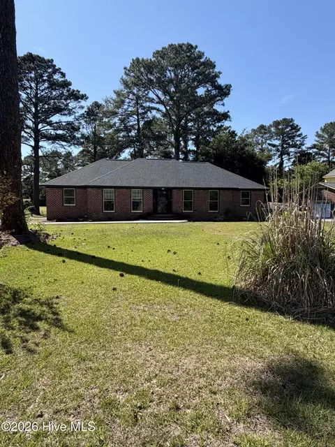 209 Shoreline Dr, New Bern, NC 28562