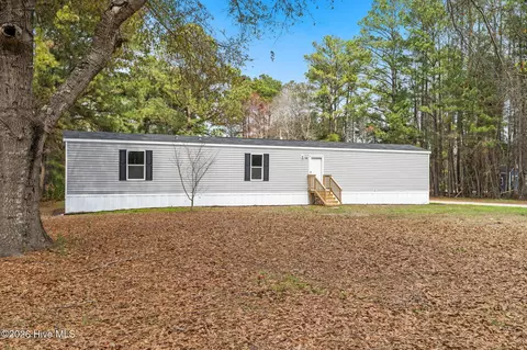 1396 Stanley Rd SW, Supply, NC 28462