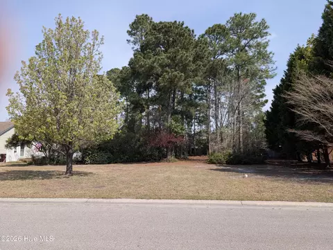 6645 Shire Ln, Wilmington, NC 28411