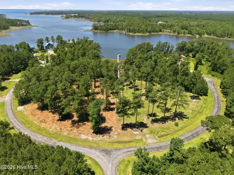 54 55 Shipwreck Dr, Belhaven, NC 27810