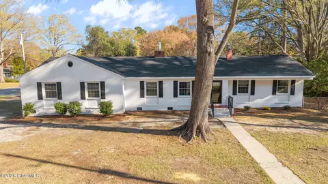 1401 Greenville Blvd SE, Greenville, NC 27858