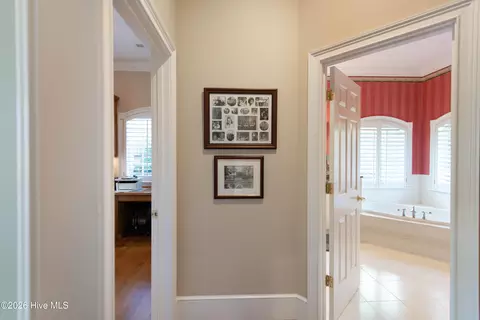 Entry Way - 26 Strathaven Dr, Pinehurst, NC 28374 photo 8 of 10