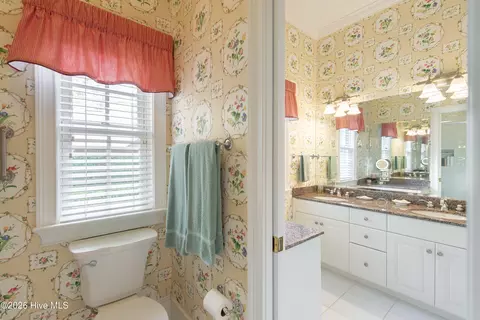 Bath - 26 Strathaven Dr, Pinehurst, NC 28374 photo 2 of 8