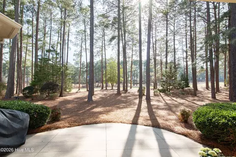 Exterior - 26 Strathaven Dr, Pinehurst, NC 28374 photo 8 of 27