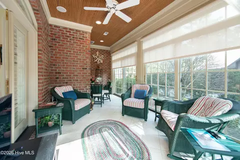 Exterior - 26 Strathaven Dr, Pinehurst, NC 28374 photo 11 of 27