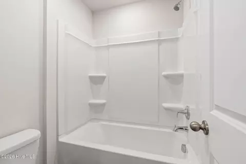 Bath - 1063 Hanson Dr, Leland, NC 28451 photo 1 of 1