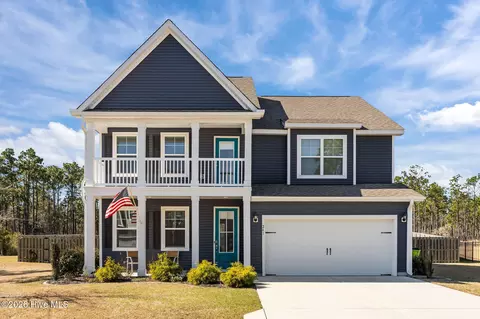 241 Salt Meadow Ln, Newport, NC 28570
