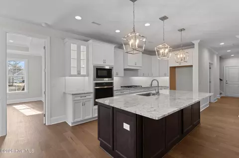 Kitchen - 193 E Winding Way, Wallace, NC 28466 photo 1 of 5