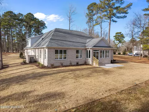 Exterior - 193 E Winding Way, Wallace, NC 28466 photo 12 of 14