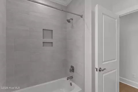 Bath - 193 E Winding Way, Wallace, NC 28466 photo 11 of 11