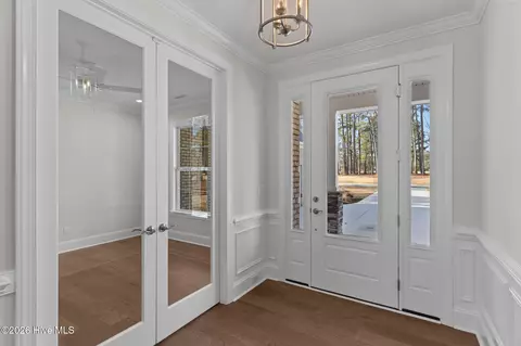 Entry Way - 193 E Winding Way, Wallace, NC 28466 photo 1 of 2