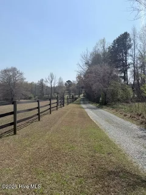 175 Nurnberg Ln, Cameron, NC 28326 photo 4
