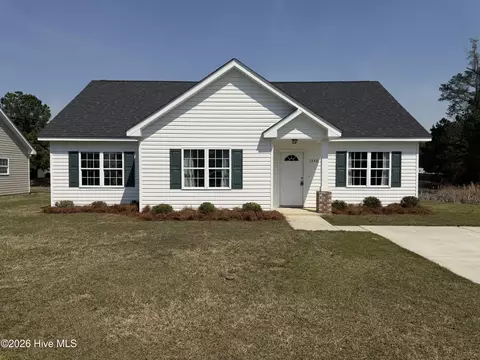 1346 Echo Lake Ln, Rocky Mount, NC 27803