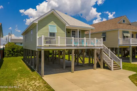115 E Bogue Blvd, Atlantic Beach, NC 28512