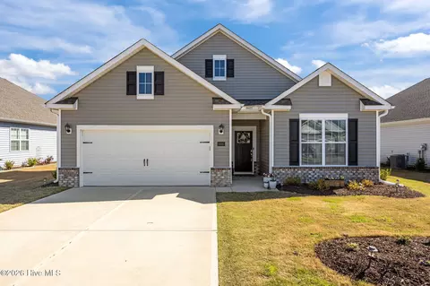6005 Bayberry Park Dr, New Bern, NC 28562