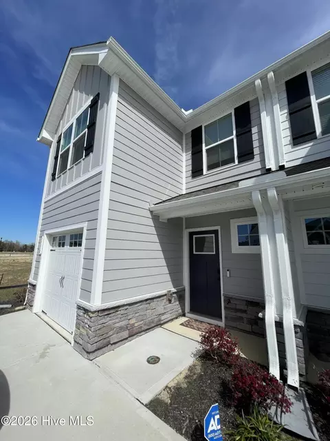 3178 Edgehill Dr, Navassa, NC 28451