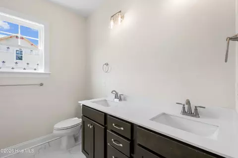 Bath - 117 N Rabbit Run Dr, Smithfield, NC 27577 photo 2 of 2