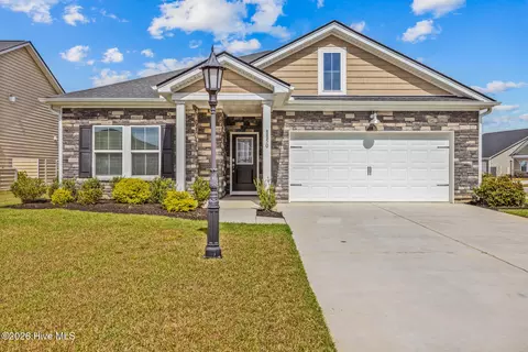 8850 Mobile Ave NW, Calabash, NC 28467