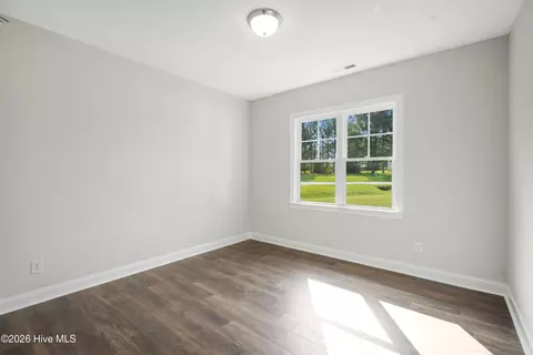 Bedroom - 205 N Rabbit Run Dr, Smithfield, NC 27577 photo 1 of 6