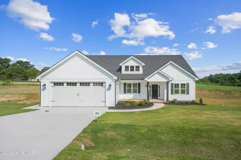 Exterior - 205 N Rabbit Run Dr, Smithfield, NC 27577 photo 1 of 8