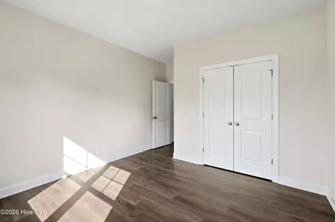 Bedroom - 205 N Rabbit Run Dr, Smithfield, NC 27577 photo 2 of 6