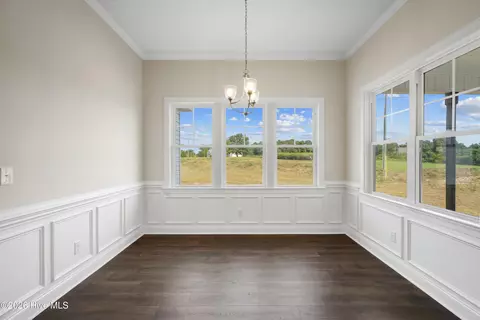 Dining - 205 N Rabbit Run Dr, Smithfield, NC 27577 photo 1 of 2