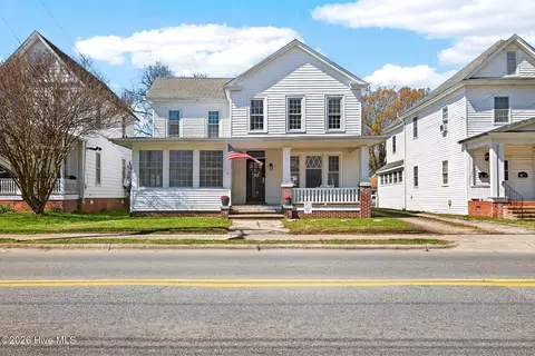 709 N Road St, Elizabeth City, NC 27909