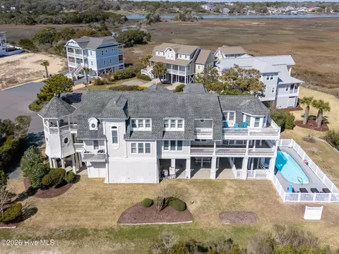 1032 Tide Ridge Dr, Holden Beach, NC 28462