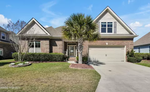 1017 Sparkle Stream Ct, Leland, NC 28451