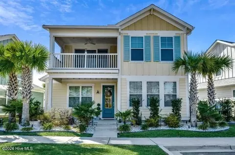 1252 Kingfish Blvd, Calabash, NC 28467