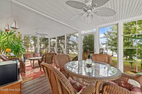 Exterior - 1039 Bayview Rd, Bath, NC 27808 photo 9 of 12