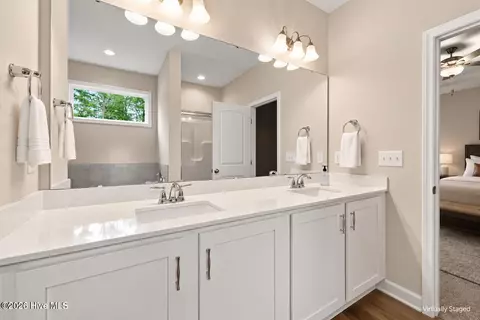 Bath - 960 Rialto Ln, Ayden, NC 28513 photo 6 of 6